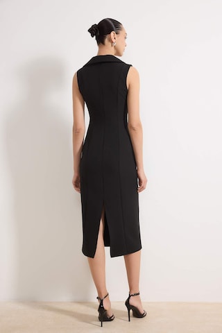 Trendyol - Vestido en negro