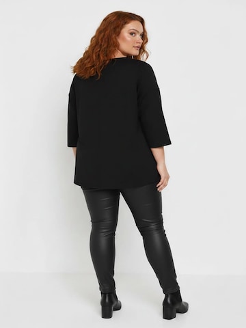Shape Of You Blouse in Zwart