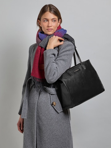 The Bridge Shopper in Black