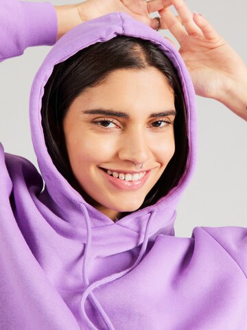 Sweat-shirt 'CHILLI' PIECES en violet