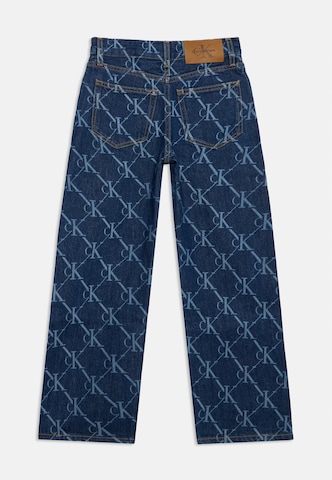 Calvin Klein Jeans Loosefit Jeans in Blauw: terug