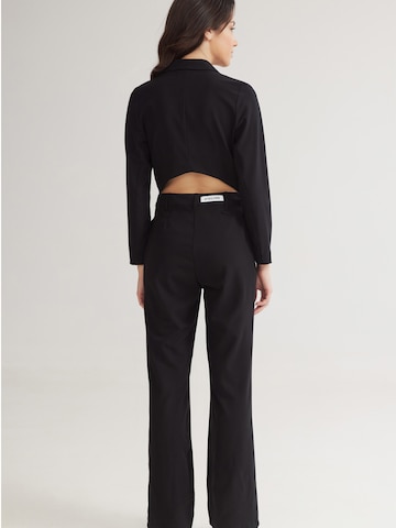 4TAILORS Haalari 'Paris' värissä musta