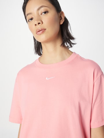 Nike Sportswear T-Shirt 'Essential' in Pink
