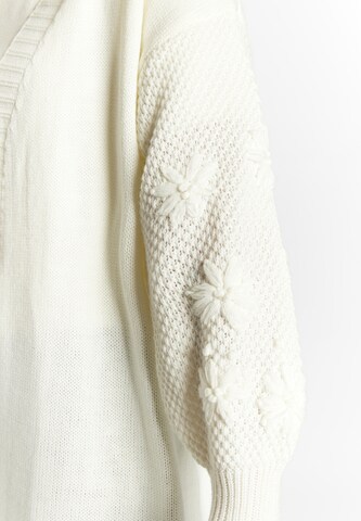 Usha Knit cardigan in White