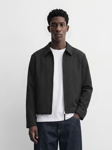 Burocs Between-Season Jacket 'Zipped' in Black