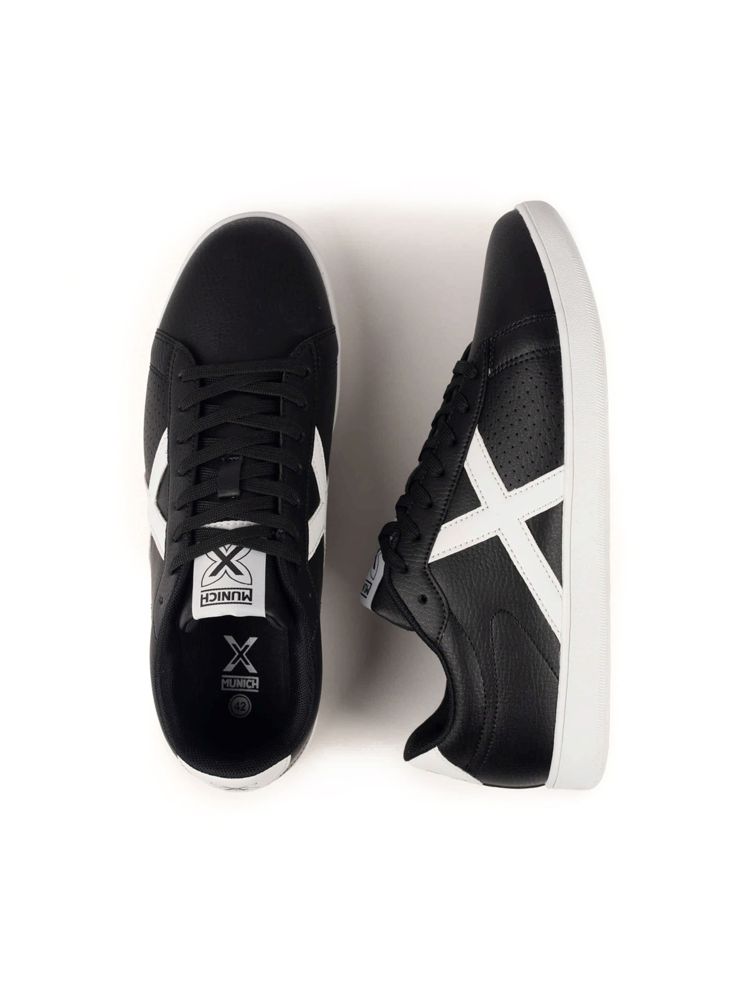 Baskets basses 'Open' MUNICH en noir