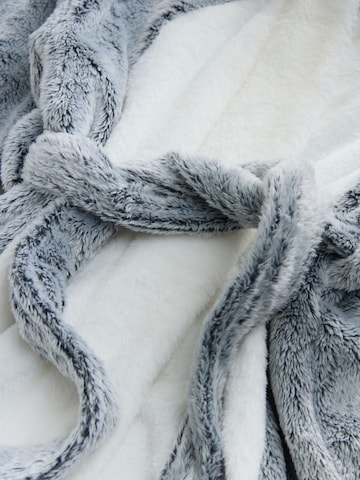 Peignoir Next en gris