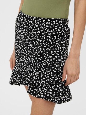 VERO MODA Skirt 'Amira' in Black