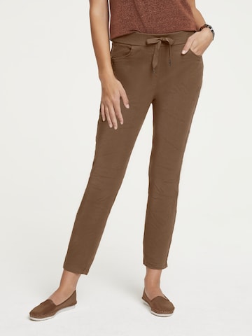heine Slim fit Pants in Brown: front