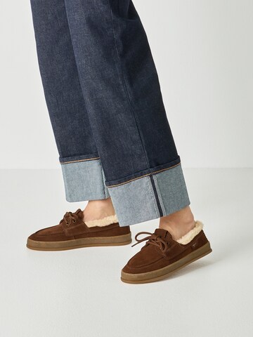 Tamaris Moccasin in Brown
