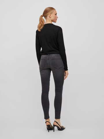 VILA Skinny Farkut 'SARAH' värissä harmaa