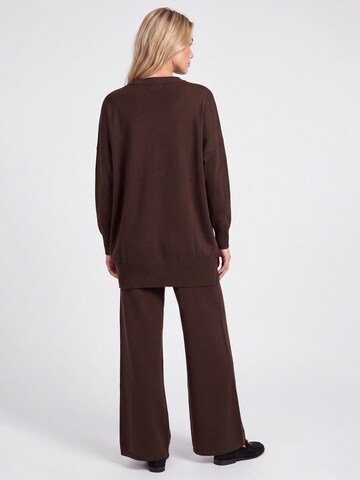 APART Sweater in Brown
