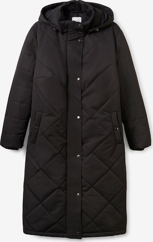 SHEEGO Between-seasons coat in Black: front