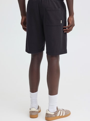BLEND Regular Shorts 'BHKarlos' in Blau