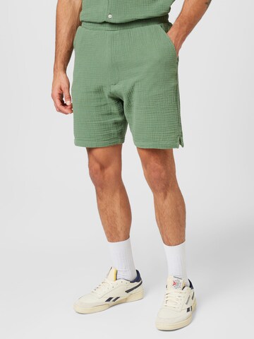 Kronstadt Regular Pants 'Stanley' in Green: front