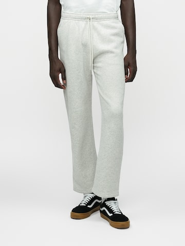 Regular Pantalon 'ESSENTIAL' Abercrombie & Fitch en gris : devant