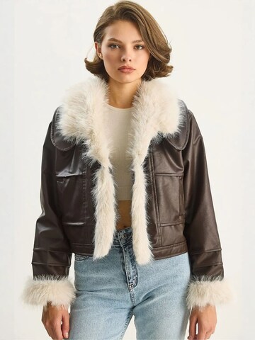 Giacca di mezza stagione di Bianco Lucci in marrone: frontale