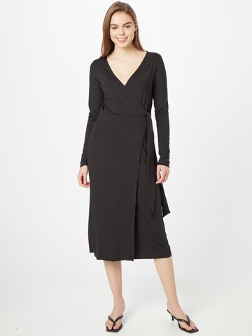 Monki Kleid in Schwarz: predná strana