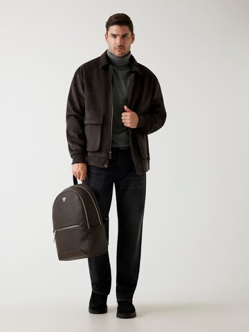 GUESS Sweater in Grey