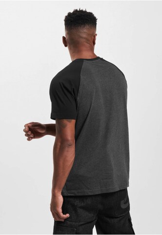 ROCAWEAR T-Shirt in Grau