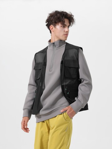 Youthup Sports Vest in Black