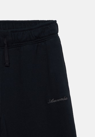 Abercrombie & Fitch - Pierna ancha Pantalón 'ESSENTIAL' en gris