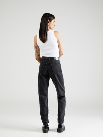 Calvin Klein Jeans Normalny krój Jeansy 'AUTHENTIC SLIM STRAIGHT' w kolorze czarny