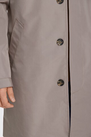 Lindbergh Between-Seasons Coat in Grey