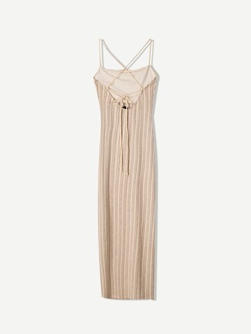 Abito estivo di Bershka in beige