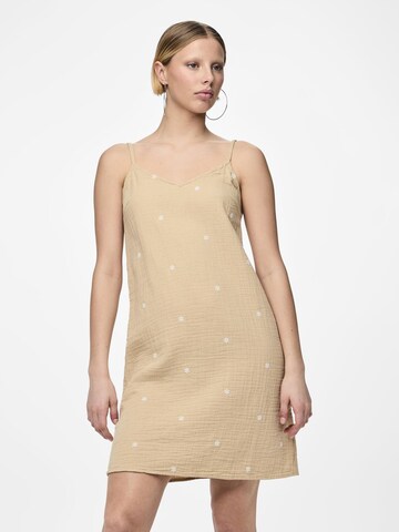 PIECES Kleid 'PCMaya' in Beige: Vorderseite