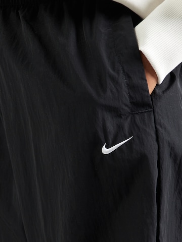 Nike Sportswear Tapered Παντελόνι 'ESSTL' σε μαύρο