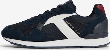 Baskets basses 'CORE' TOMMY HILFIGER en bleu : devant