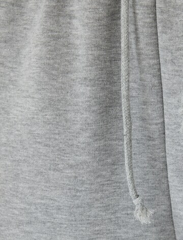 Koton Loosefit Shorts in Grau
