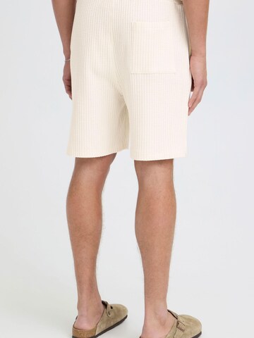 !Solid Regular Pants ' SDAlann ' in Beige