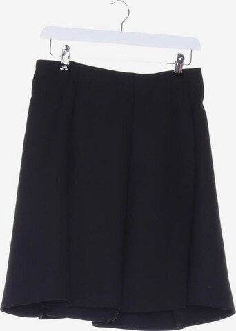 Schumacher Skirt in M in Black: front