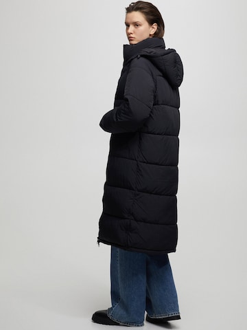 Pull&Bear Wintermantel in Schwarz