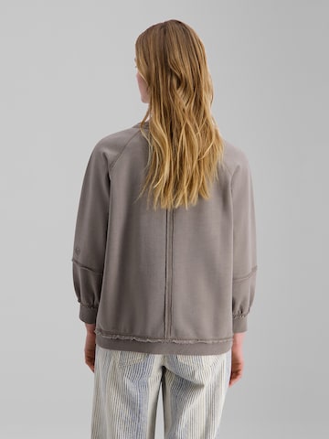 TIMEZONE Sweatshirt 'Raglan' in Braun