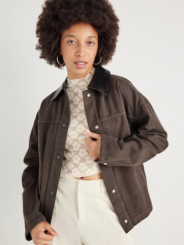 Gina TricotPrijelazna jakna - smeđa boja