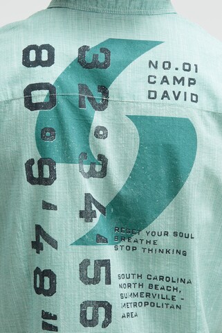 CAMP DAVID Slim fit Button Up Shirt in Green