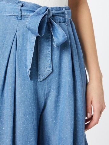Loosefit Pantaloni con pieghe 'LILIANA' di VERO MODA in blu