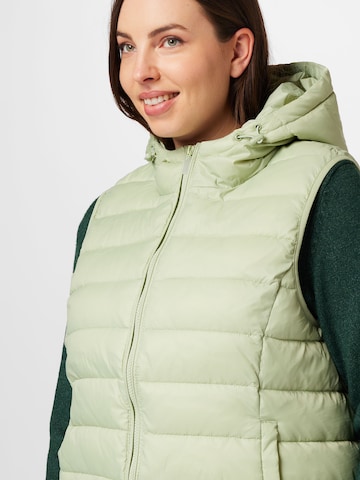 Gilet 'NEW TAHOE' ONLY Carmakoma en vert