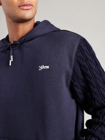 GUESS Sweatshirt in Blau
