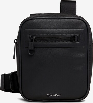 Sac à bandoulière 'ELEVATED' Calvin Klein en noir : devant