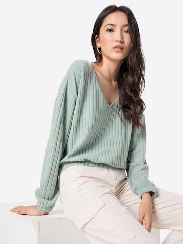 ABOUT YOU Shirt 'Mariella' in Groen: voorkant