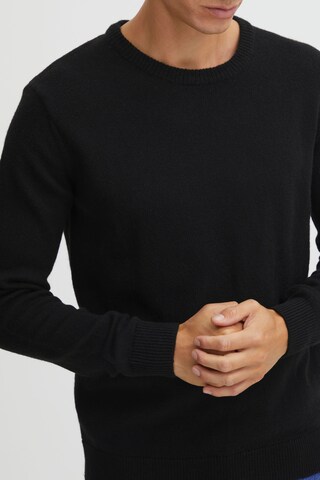 !Solid Sweater in Black