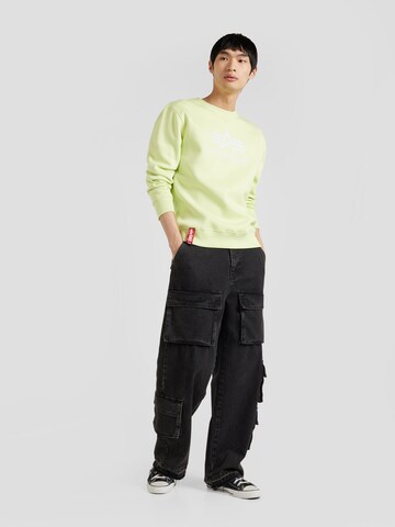 ALPHA INDUSTRIES Tréning póló - zöld