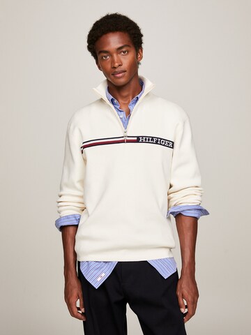 TOMMY HILFIGER Trui in Beige: voorkant