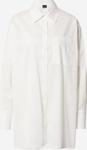 Camicia da donna 'Aliette' di Gina Tricot in bianco: frontale