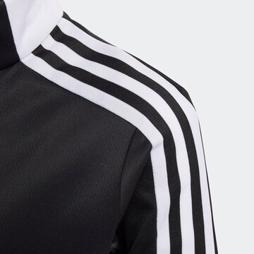 ADIDAS PERFORMANCE Sportsweatshirt 'Tiro 21' in Schwarz