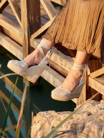 Sandalo 'Alpargata Cuña 12 cm' di Alhamas in grigio: frontale